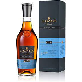 Camus VSOP Intensely Aromatic Cognac 40% Vol. 0,7l in Giftbox